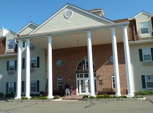 2 Richmond Rd APT 126, West Milford, NJ 07480