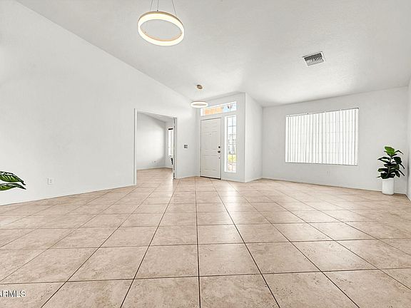 5th image of 2922 E HERMOSA VISTA Drive