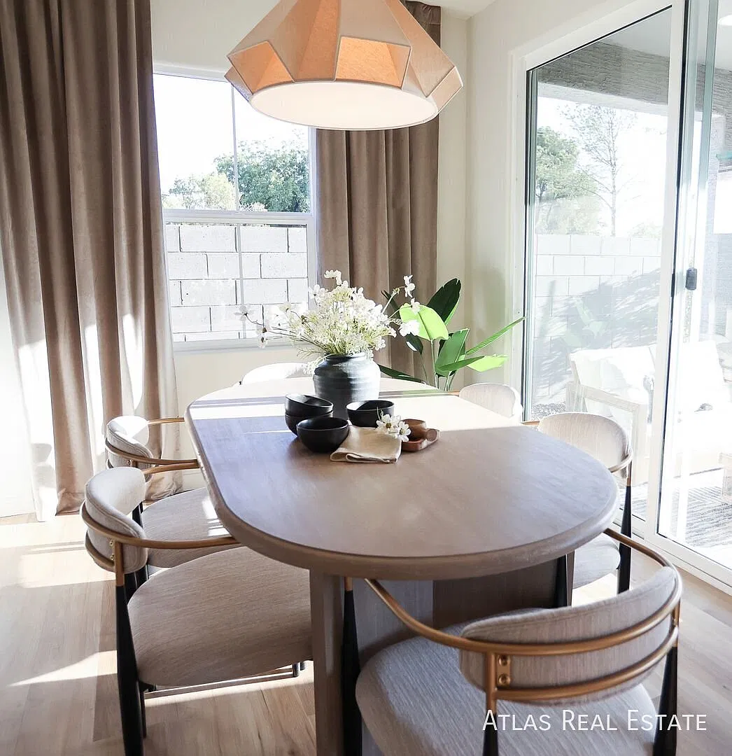Beautiful 4 Bed, 3 Bath Home in Gated Community — Photo 4