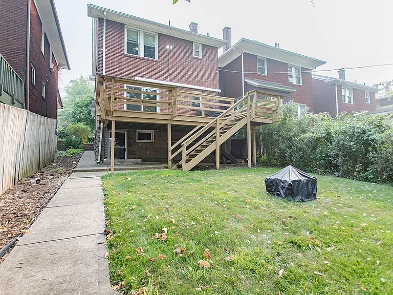 6331 Alderson St — Photo 36