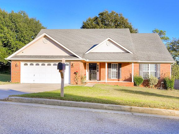 4th image of 3408 Wisteria Ln
