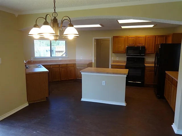6407 Nottoway Ct — Photo 3