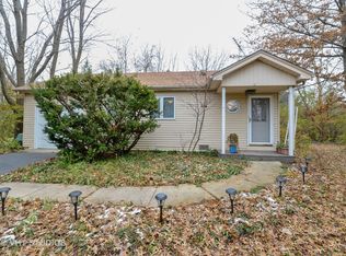 5N625 Seneca Ln, Maple Park, IL 60151