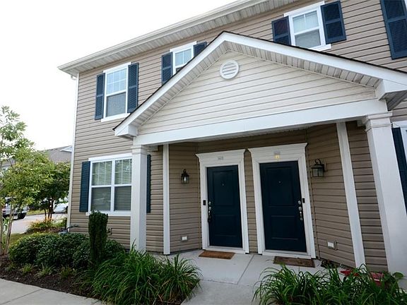 3rd image of 1617 Halesworth Ln