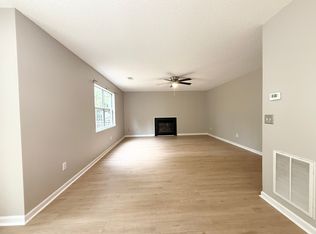 239 Crown Point Rd, Lexington, SC 29073
