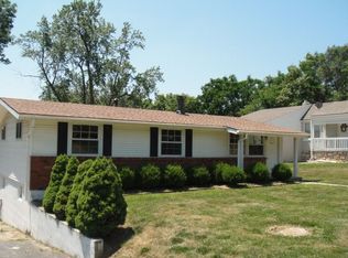 5821 Webster Ave, Kansas City, KS 66104