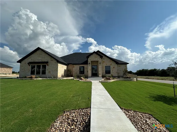 302 Rodeo Rd, Salado, TX 76571