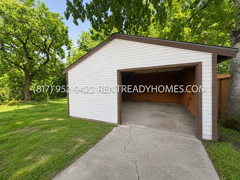 6507 Myrtle St — Photo 4