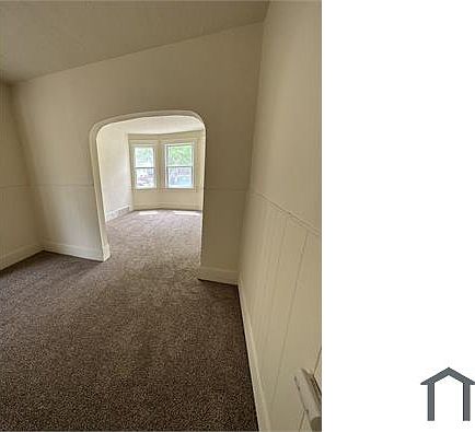 1st image of 3822 Carlyle Ave
