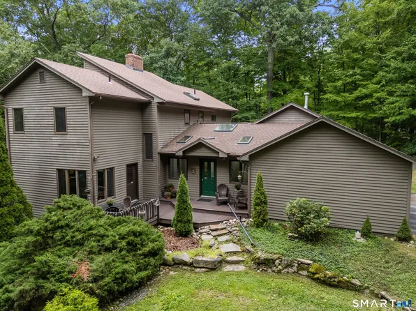 190 Stub Hollow Road, New Hartford, CT 06057