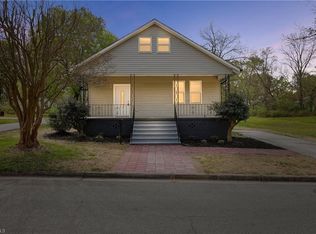 803 Oakley St, Graham, NC 27253 | Zillow