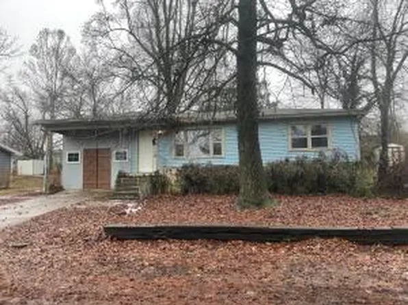 702 Beverly Dr, Harrison, AR 72601