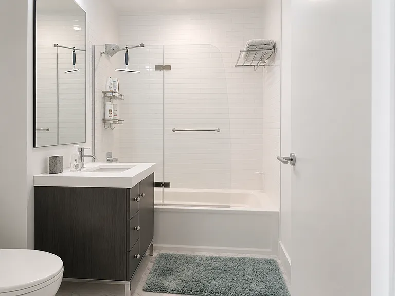416 W 52nd St #304 — Photo 6