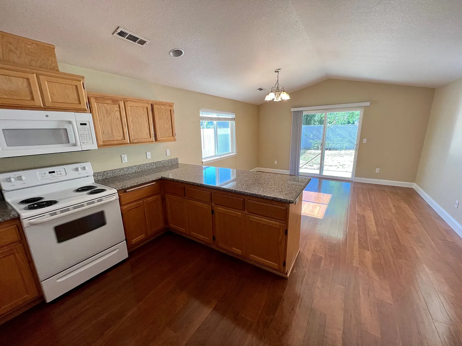365 ID #, 8274 Kestrel Way - 1 — Photo 3