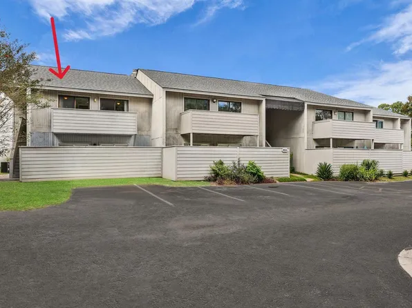 605 Waterwood Dr, Goose Creek, SC 29445