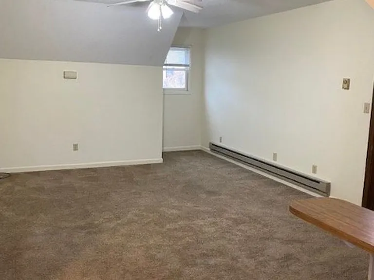 2825 Whitener St — Photo 5