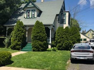 39 Soundview St, New Rochelle, NY 10805