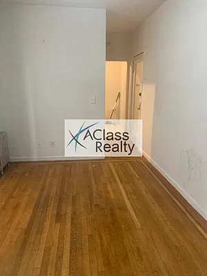 Rented by A Class Realty International | media 21