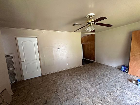 5th image of 7808 Moore Dr
