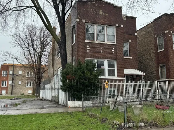 3820 W Huron St, Chicago, IL 60624