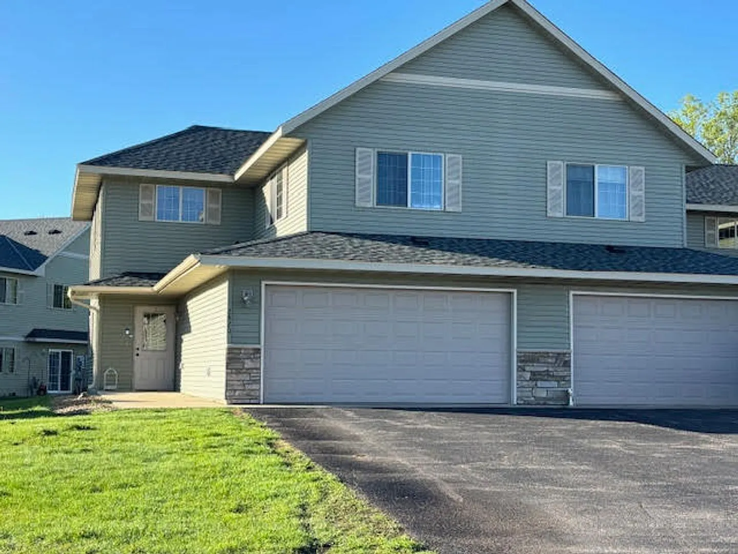 2 Bedroom Townhome in Boulder Ridge! — Photo 1