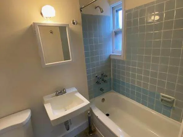 395 Washington Avenue 6 image 6 of 6