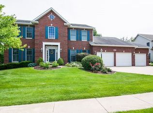 2677 Heather Glen Ave, Bettendorf, IA