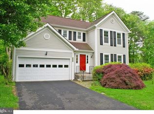 6721 Passageway Pl, Burke, VA 22015