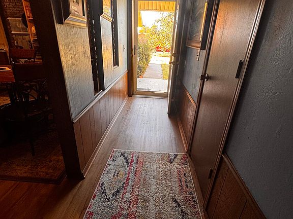 4th image of 3902 Sides St