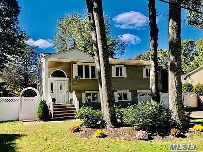 3rd image of 64 Forest Ave