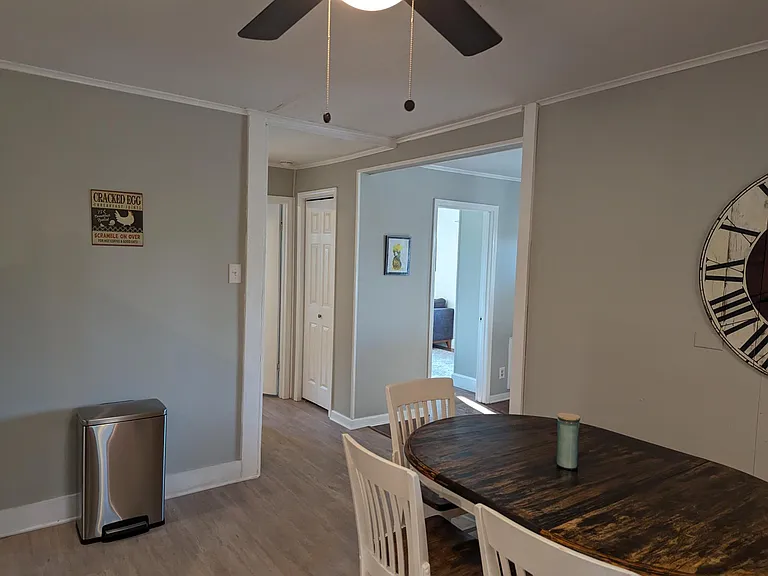 918 Gertrude Ave — Photo 13
