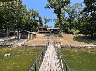 32710 Fischers Point Rd, Gravois Mills, MO 65037