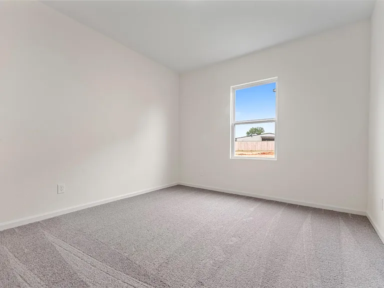 15347 Abella Dr — Photo 11