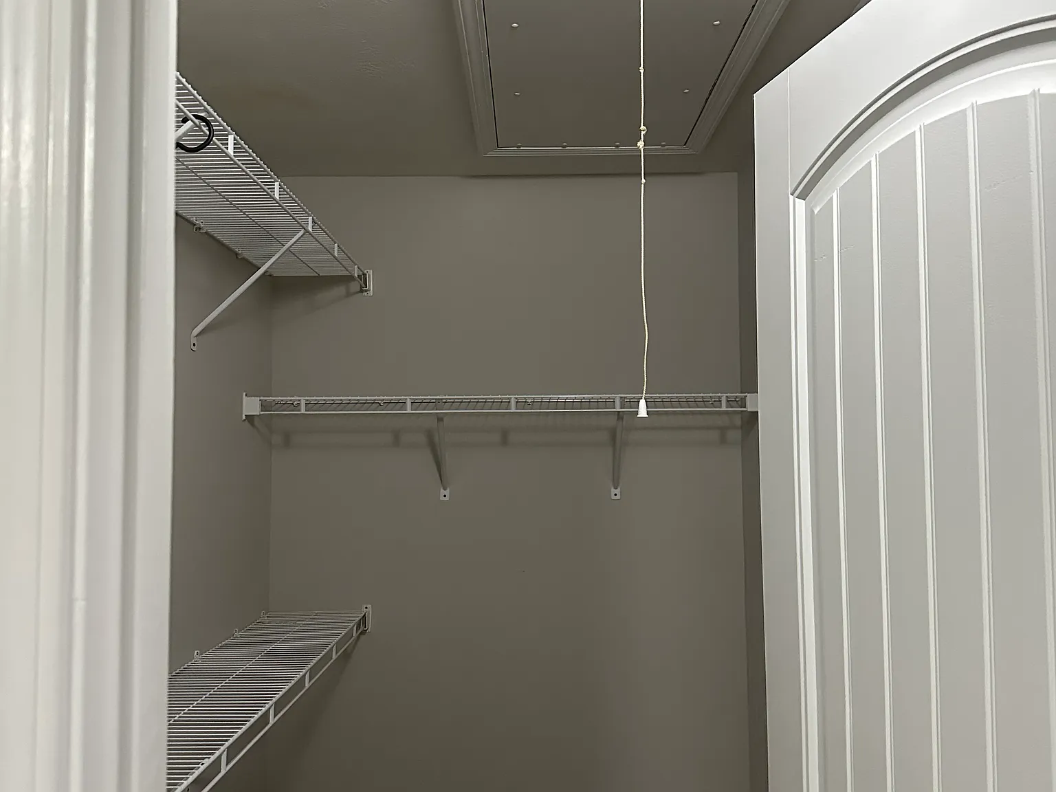 2 bed, 1100 sqft, $1,300 — Photo 1