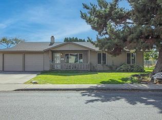 2509 W Grand Ronde Pl, Kennewick, WA 99336