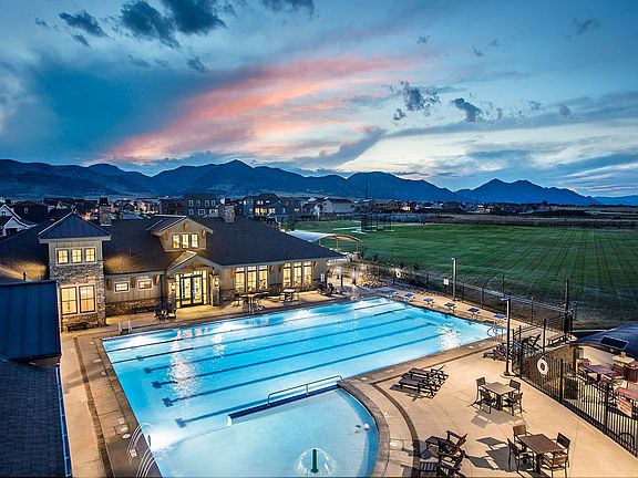 Candelas Community - Parkview Swim and Fitness Club