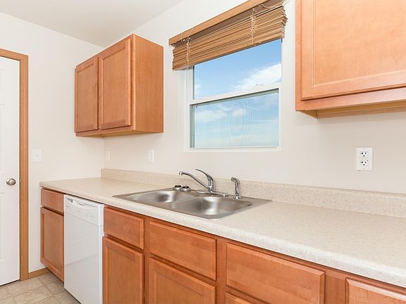 5th image of 9667 Hayden Dr APT 3