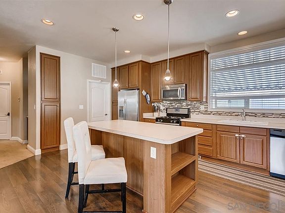 3rd image of 275 Blue Springs Ln #275