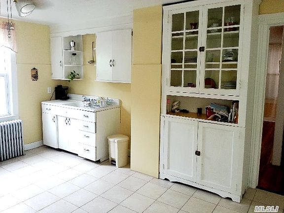 4th image of 12 Stanco St