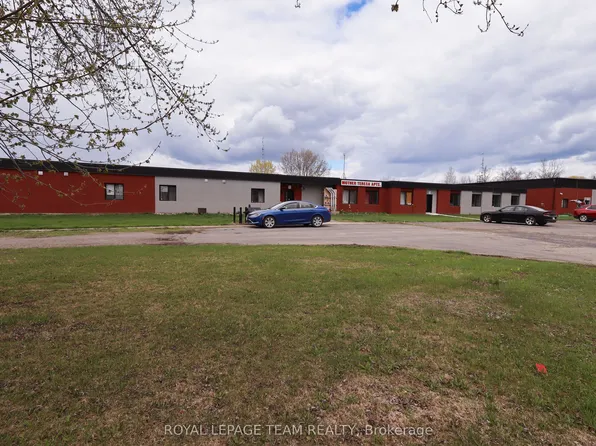 3880 County Road 7 Rd #10, South Dundas, ON K0C 1H0