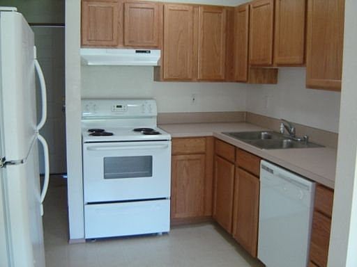 2nd image of 260 NE 7th Ave APT B103