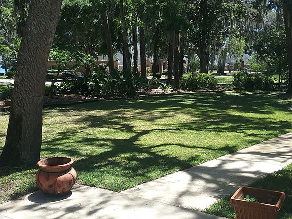2nd image of 3446 Lullwater Ln