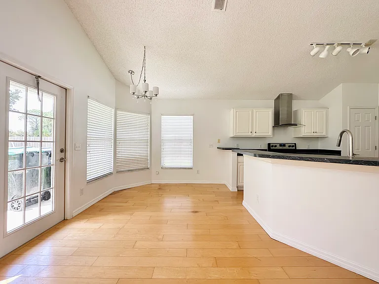 30 Pied Ct — Photo 7