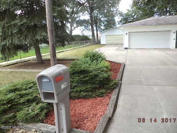 4th image of 7244 Leawood St