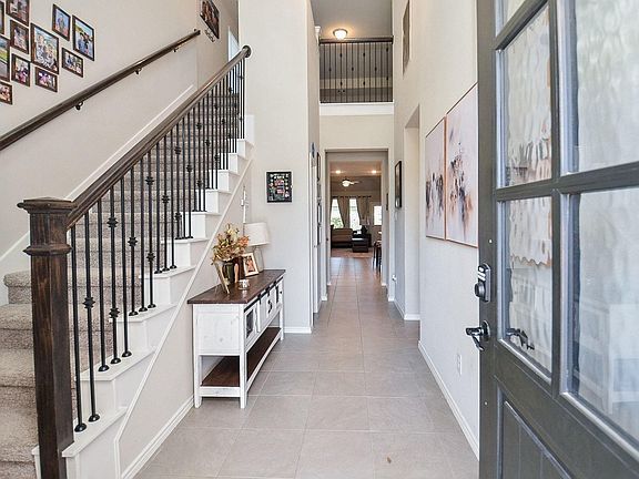 4th image of 1322 Lakeside Creek Rd