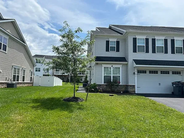 617 Margaret Ct, Bear, DE 19701