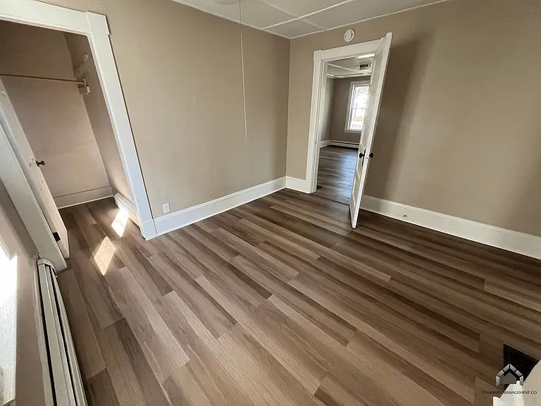 77 North St — Photo 19