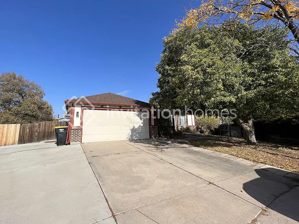 17471 E Grand Ave