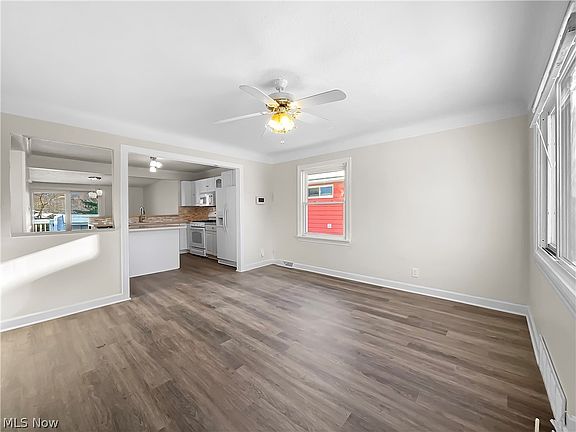 3rd image of 4518 Fruitland Dr