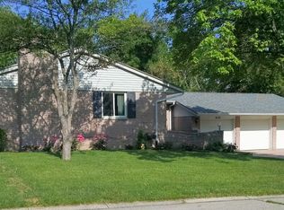 6175 Clematis Dr, Dayton, OH 45449